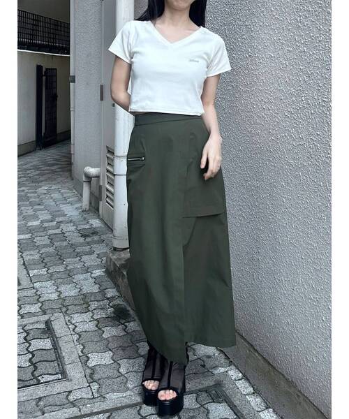 MURUA(ムルーア)の「ライティングロゴプレートTシャツ(Tシャツ/カットソー・レディース・パープル/ブラック/ホワイト・FREE)」の18枚目の写真