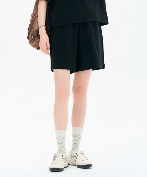 CHASECULT(チェイスカルト)の「レディース 4部 ウォームアップパンツ-FCRG2562E03(その他パンツ・レディース・ブラック・67/70/76)」の3枚目の写真