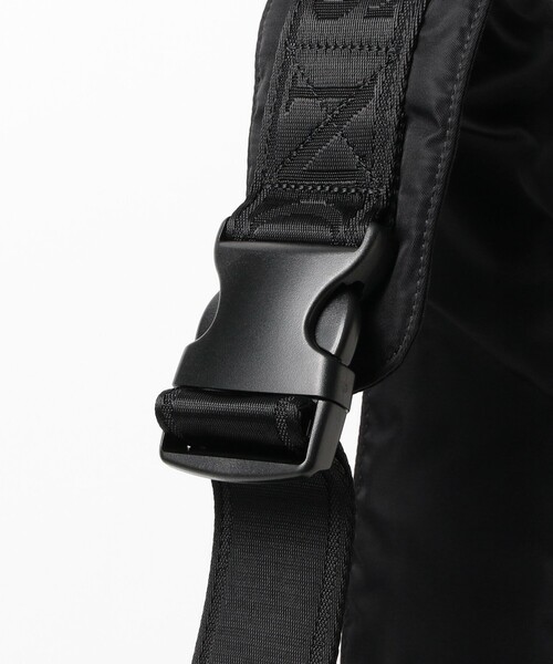 Demi-Luxe BEAMS(デミルクス ビームス)の「NOMADIS / DOGGIES ショルダー バッグ(トートバッグ・レディース・ブラック・ONE SIZE)」の5枚目の写真