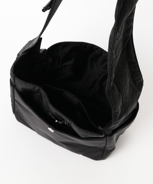 Demi-Luxe BEAMS(デミルクス ビームス)の「NOMADIS / DOGGIES ショルダー バッグ(ショルダーバッグ・レディース・ブラック・ONE SIZE)」の11枚目の写真