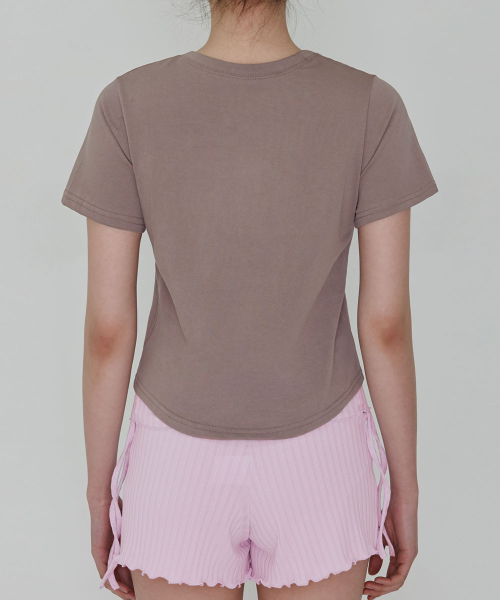 DEVIWEAR(デヴィウェア)の「DVWロゴ半袖Tシャツ DEVI-T0154-ココア(Tシャツ/カットソー・レディース・ブラウン・SMALL/MEDIUM)」の4枚目の写真