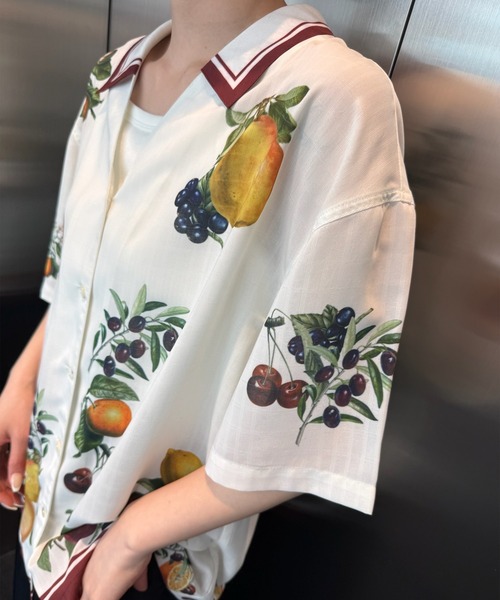 Ameri（アメリ）の「MEDI FRUIT SCARF PATTERN SHEER SHIRT（シャツ/ブラウス・レディース・ブラック/アイボリー・FREE）」の22枚目の写真
