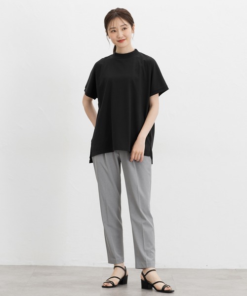 Honeys(ハニーズ)の「【ハニさら・接触冷感・UVカット・遮熱】ハイネックチュニック(Tシャツ/カットソー・レディース・パープル/ライトグレー/ネイビー/ブラック・L/LL/M/S)」の7枚目の写真
