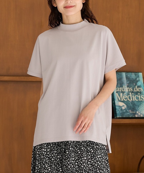 Honeys(ハニーズ)の「【ハニさら・接触冷感・UVカット・遮熱】ハイネックチュニック(Tシャツ/カットソー・レディース・パープル/ライトグレー/ネイビー/ブラック・L/LL/M/S)」の14枚目の写真