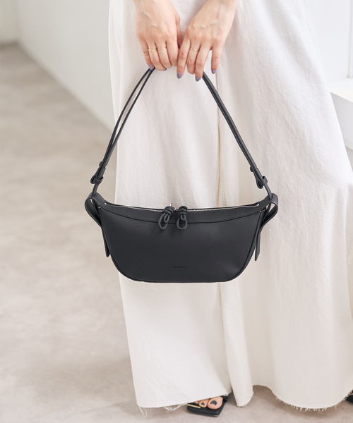 Spick & Span（スピックアンドスパン）の「《追加》ADD CULUMN/アドカラム LOOP S（ショルダーバッグ・レディース・キャメル/ブラック・FREE）」の4枚目の写真