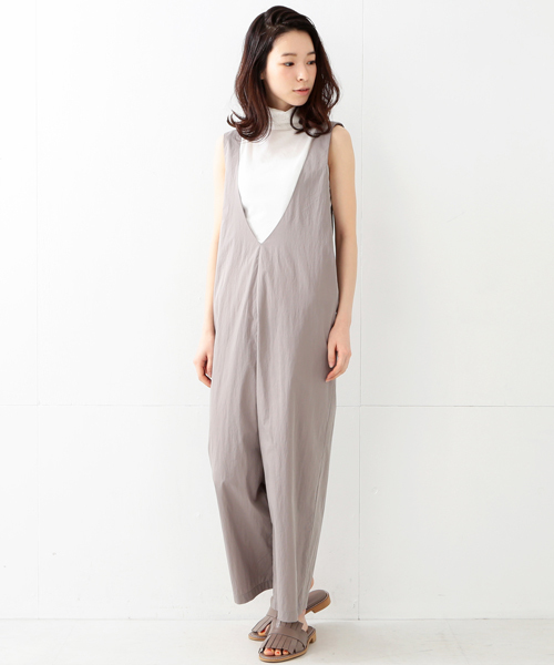 Ray BEAMS（レイビームス）の「Ray BEAMS / Vネック ワイド サロペット（サロペット/オーバーオール・レディース・ライトグレー/ブラック・1/0）」の3枚目の写真