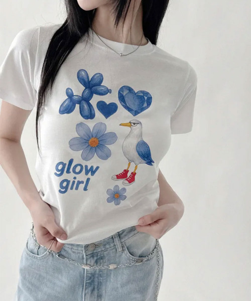 VIVID LADY(ビビッドレディー)の「グラフィックプリント 半袖カットソー(Tシャツ/カットソー・レディース・ホワイト・FREE)」の4枚目の写真