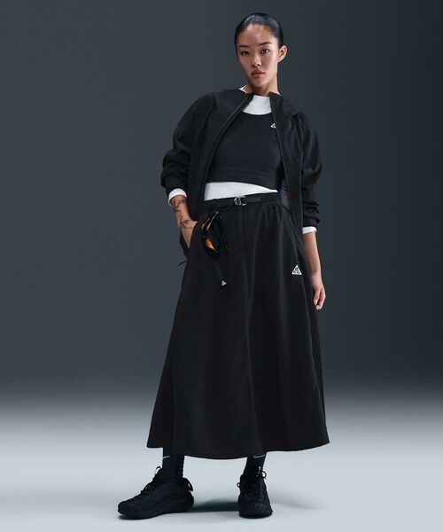 スカート akiki the iconic bow skirt/black ナイキ ACG 