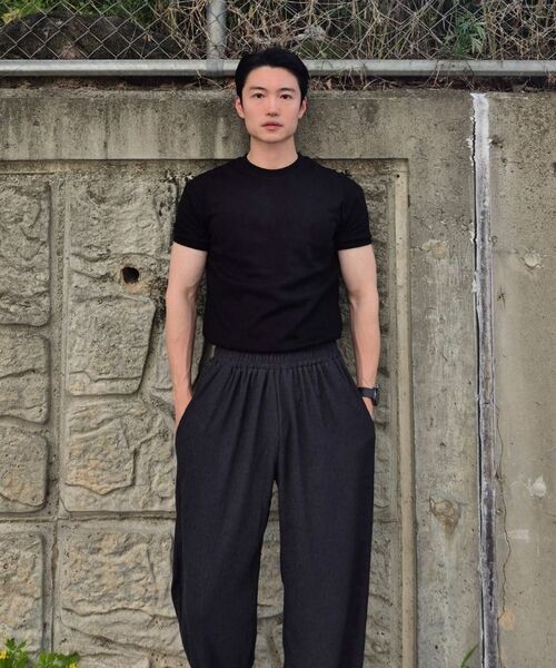 PACIENCIA(パシエンシア)の「ソリッドグリップスリムフィット半袖BLACK(Tシャツ/カットソー・メンズ・その他・LARGE/X-LARGE/XX-LARGE)」の2枚目の写真