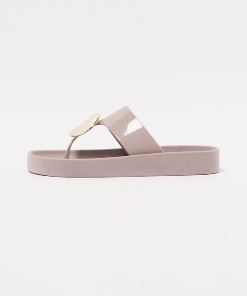 BEAUTY&YOUTH UNITED ARROWS(ビューティーアンドユースユナイテッドアローズ)の「<VOICES CULTURE>メタルモチーフ トング サンダル(サンダル・レディース・ライトピンク/ブラック・37/38)」の7枚目の写真