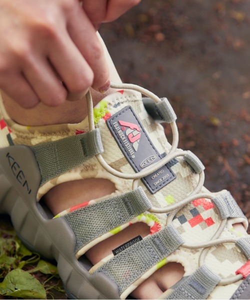 KEEN(キーン)の「HYPERPORT H2 / ハイパーポート エイチツー / レディース スニーカー サンダル / KEEN x FUJI ROCK FESTIVAL'26(サンダル・レディース・マルチ・25.5cm/25cm/24.5cm/24cm/23.5cm/23cm/26cm/22.5cm)」の3枚目の写真