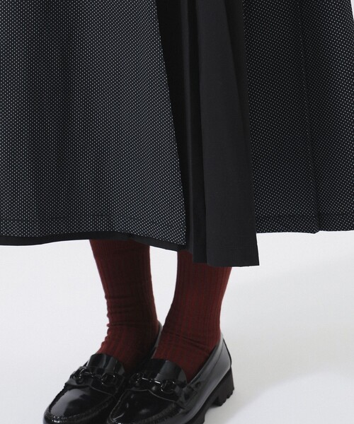 Gramicci(グラミチ)の「【別注】Gramicci / プリーツ スカート 26FW(スカート・レディース・ブラック系/ネイビー系・ONE SIZE)」の16枚目の写真