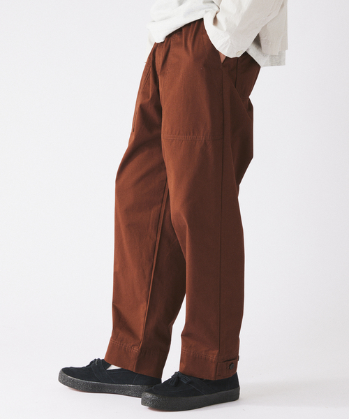 JOURNAL STANDARD relume(ジャーナルスタンダード レリューム)の「”Relume” コットンツイル ベイカーパンツ(チノパンツ・メンズ・グレー/ブラウン/ブラック/カーキ/オリーブ・LARGE/MEDIUM/SMALL)」の15枚目の写真