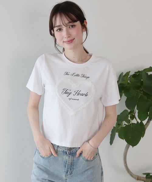 BLUEEAST(ブルーイースト)の「ハートレースショートTシャツ(Tシャツ/カットソー・レディース・ホワイト/ブラック/ブラウン・MEDIUM)」の1枚目の写真