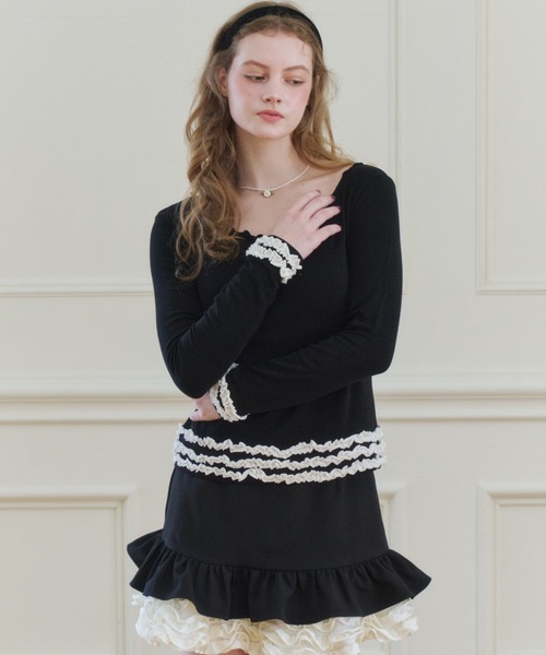 idem（イデム）の「whip frill tops / 配色フリルメロウカットソー（Tシャツ/カットソー・レディース・グレー/ブラック・FREE）」の8枚目の写真