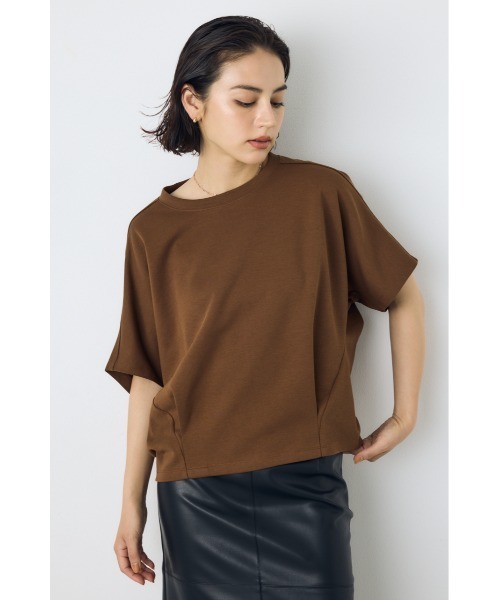 AZUL by moussy(アズールバイマウジー)の「【身長/骨格別着用画像あり】コクーンカットトップス 春服 夏服 秋服 シンプル 無地 大人カジュアル 二の腕カバー 体系カバー(Tシャツ/カットソー・レディース・ブラウン/ブラック/オフホワイト・FREE)」の22枚目の写真