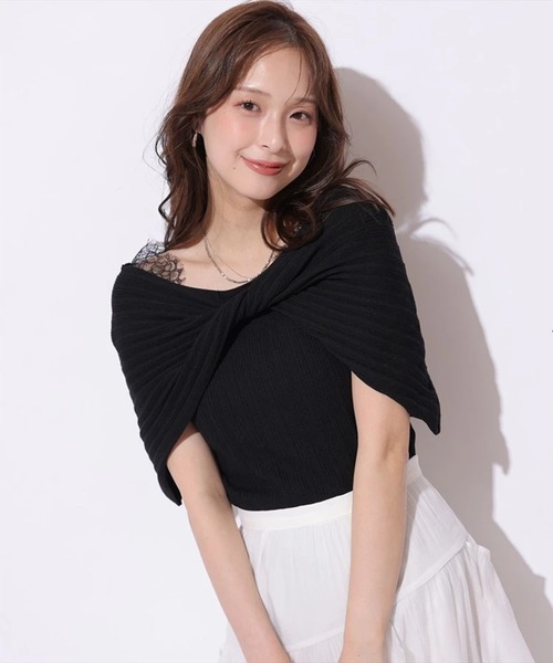 Mystrada(マイストラーダ)の「クロスケープオフショルニット(ニット/セーター・レディース・チャコールグレー/ベージュ系その他/ブラック・38)」の1枚目の写真