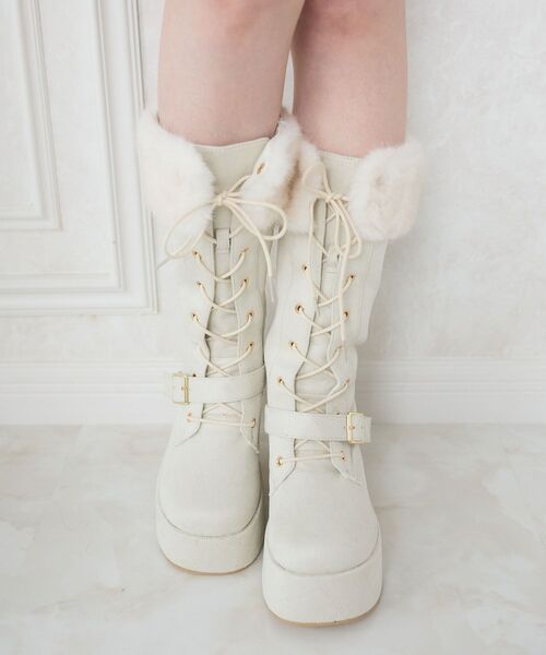 MAJESTIC LEGON(マジェスティックレゴン)の「2WAYファー厚底ロングブーツ(ブーツ・レディース・キャメル/アイボリー・X-LARGE/SMALL/MEDIUM/LARGE)」の18枚目の写真