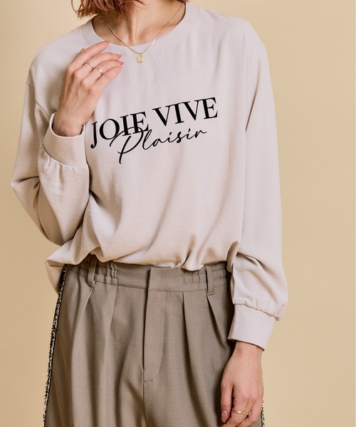 LHELBIE(レルビエ)の「ブラウスロゴロンT(Tシャツ/カットソー・レディース・チャコールグレー/オフホワイト/ブラック/ライトベージュ・M)」の1枚目の写真