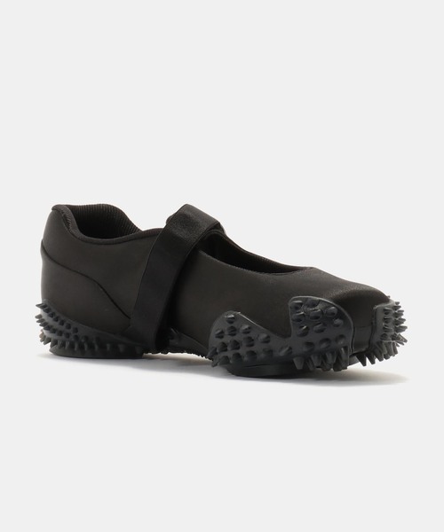 PUMA(プーマ)の「PUMA WOMENS MOSTRO FEY SATIN 403368-02(スニーカー・レディース・ブラック・23.5cm/25.5cm/25cm/24.5cm/24cm)」の4枚目の写真