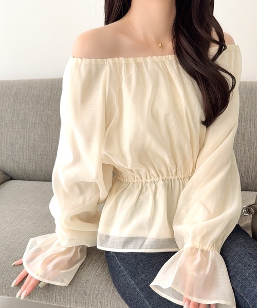 mily bilet（ミウィビレット）の「【mily bilet】シアー×ペプラムで、大人可愛く。キャンディスリーブシアーギャザーペプラムブラウス (長袖) (シアー)（シャツ/ブラウス・レディース・チャコール/ブラウン/アイボリー・LARGE/X-LARGE/MEDIUM/SMALL）」の21枚目の写真