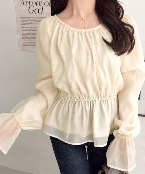 mily bilet（ミウィビレット）の「【mily bilet】シアー×ペプラムで、大人可愛く。キャンディスリーブシアーギャザーペプラムブラウス (長袖) (シアー)（シャツ/ブラウス・レディース・チャコール/ブラウン/アイボリー・LARGE/X-LARGE/MEDIUM/SMALL）」の8枚目の写真