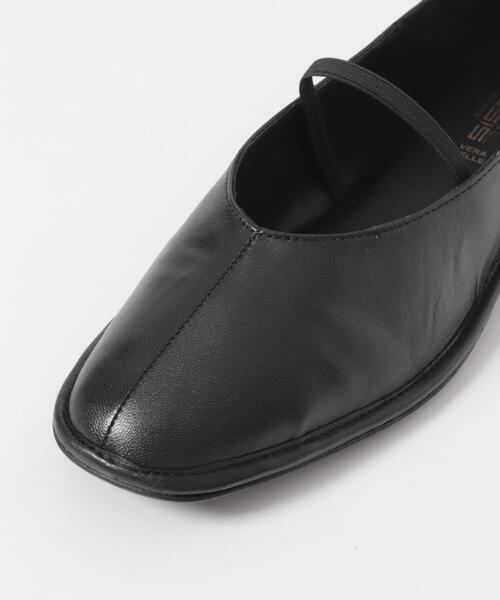 URBAN RESEARCH ROSSO WOMEN(アーバンリサーチ ロッソ)の「HOSIS シンプルフラットシューズ(バレエシューズ・レディース・ブラック・39)」の6枚目の写真