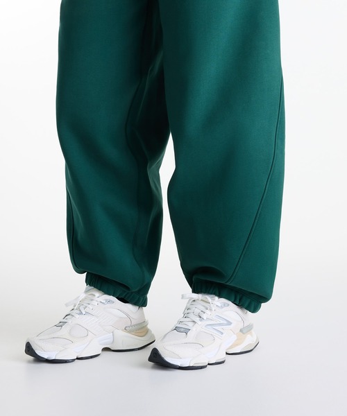 NEW BALANCE(ニューバランス)の「Athletics Crafted スウェットパンツ(裏起毛)(スウェットパンツ・レディース・ダークグリーン/アイボリー・SMALL/MEDIUM/LARGE/X-LARGE)」の5枚目の写真