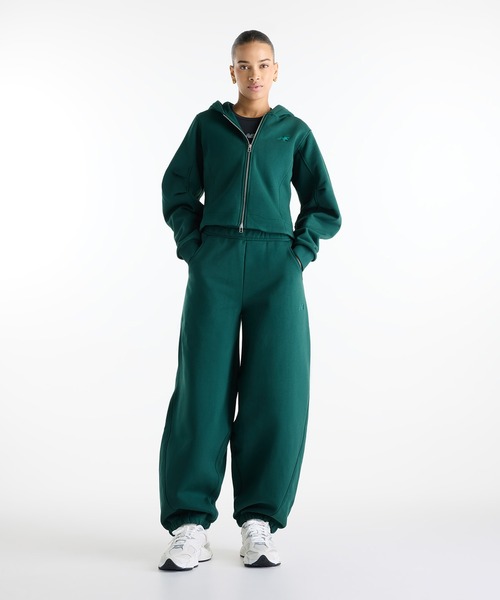NEW BALANCE(ニューバランス)の「Athletics Crafted スウェットパンツ(裏起毛)(スウェットパンツ・レディース・ダークグリーン/アイボリー・SMALL/MEDIUM/LARGE/X-LARGE)」の4枚目の写真