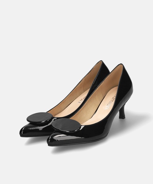 MAMIAN(マミアン)の「オーパルパーツ パンプス (5.0cmヒール)(パンプス・レディース・グレイッシュベージュ/ブラック/ボルドー・23.0cm/24.5cm/23.5cm/22.5cm/25.0cm/24.0cm)」の13枚目の写真