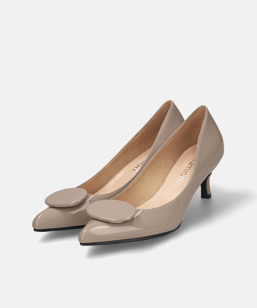 MAMIAN(マミアン)の「オーパルパーツ パンプス (5.0cmヒール)(パンプス・レディース・グレイッシュベージュ/ブラック/ボルドー・23.0cm/24.5cm/23.5cm/22.5cm/25.0cm/24.0cm)」の6枚目の写真