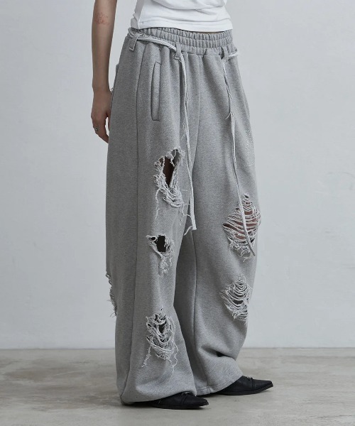 as you are（アズユーアー）の「◇ASYOUARE◇ブランド直輸入正規品/ベルト付きダメージスウェットパンツ Belted Distressed Sweatpants（スウェットパンツ・レディース・グレー/ブラック・M）」の5枚目の写真