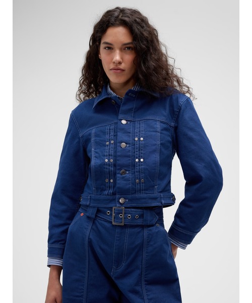 GAP(ギャップ)の「GapStudio クロップド キャンバスジャケット(デニムジャケット・レディース・ブルー・L/S/XS/M/XXS)」の1枚目の写真
