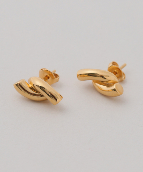 VERMEIL par iena（ヴェルメイユパーイエナ）の「JOSEPHINE STUDIO ジョセフィン・ストゥディオ Rose Studs Plated（ピアス（両耳用）・レディース・ゴールド・FREE）」の2枚目の写真