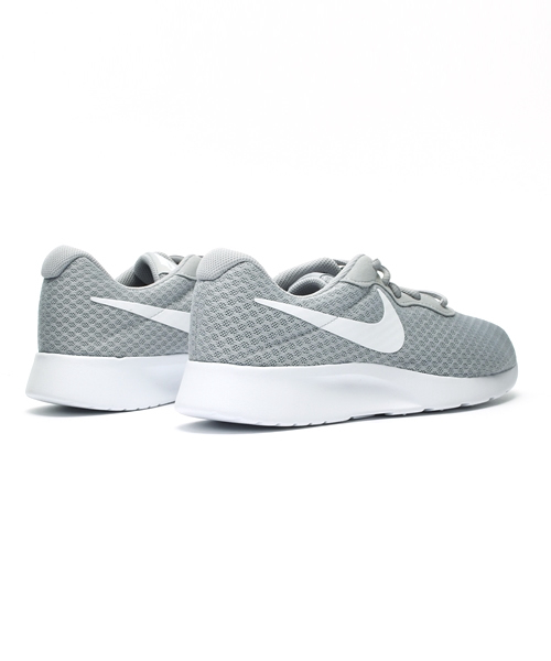 NIKE（ナイキ）の「【NIKE】TANJUN（スニーカー・レディース・ブラック/グレー・23.5cm/25cm/24.5cm/23cm/24cm）」の5枚目の写真