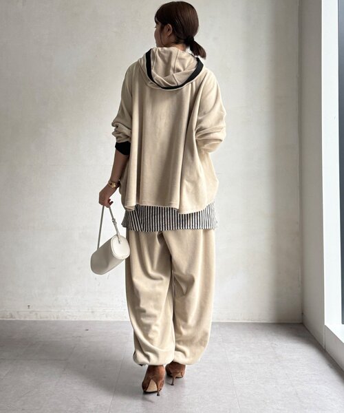 DouDou(ドゥドゥ)の「【WEB限定】フリースパンツ(その他パンツ・レディース・ホワイト系その他/グレイッシュベージュ・FREE)」の7枚目の写真