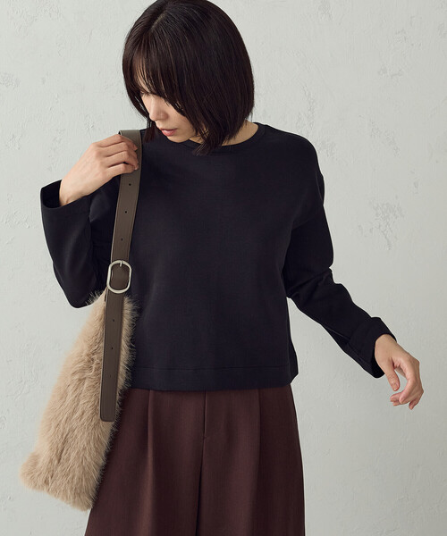 COMME CA ISM（コムサイズム）の「クロップド長袖 Tシャツ（Tシャツ/カットソー・レディース・ブラック/ホワイト・M/S/LL/L）」の2枚目の写真