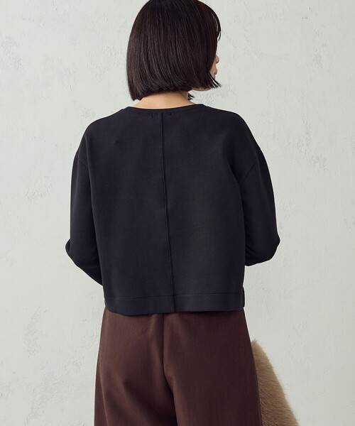 COMME CA ISM（コムサイズム）の「クロップド長袖 Tシャツ（Tシャツ/カットソー・レディース・ブラック/ホワイト・M/S/LL/L）」の15枚目の写真