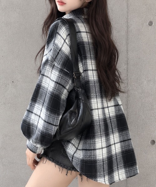 GLAMOROUS JANE(グラマラスジェーン)の「オーバーサイズチェックシャツ(シャツ/ブラウス・レディース・ピンク/ブルー/ネイビー/ブラック/レッド/ブラウン・FREE)」の8枚目の写真