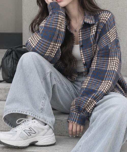 GLAMOROUS JANE(グラマラスジェーン)の「オーバーサイズチェックシャツ(シャツ/ブラウス・レディース・ピンク/ブルー/ネイビー/ブラック/レッド/ブラウン・FREE)」の22枚目の写真