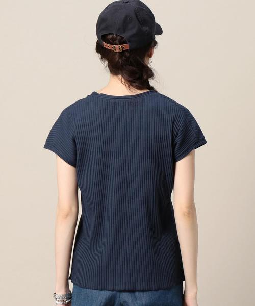 BEAUTY&YOUTH UNITED ARROWS（ビューティーアンドユースユナイテッドアローズ）の「BY トタンテレコ Vネックフレンチスリーブ◆（Tシャツ/カットソー・レディース・ホワイト/ベージュ/ネイビー・FREE）」の4枚目の写真