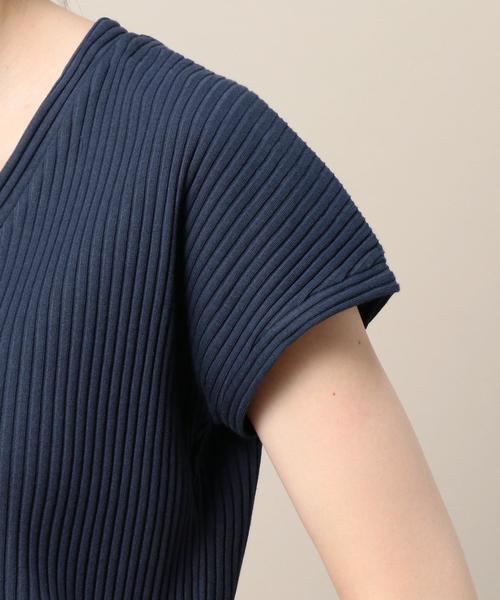 BEAUTY&YOUTH UNITED ARROWS（ビューティーアンドユースユナイテッドアローズ）の「BY トタンテレコ Vネックフレンチスリーブ◆（Tシャツ/カットソー・レディース・ホワイト/ベージュ/ネイビー・FREE）」の10枚目の写真