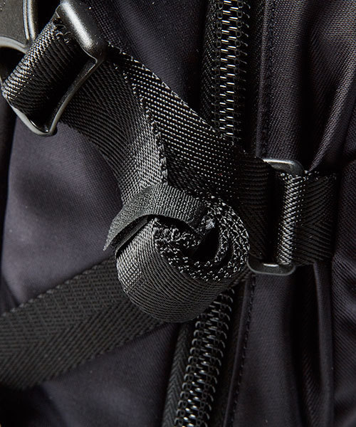 F/CE. (エフシーイー)の「F/CE. SATIN TRAVEL BP / エフシーイー サテントラベルバックパック(バックパック/リュック・メンズ・キャメル/ブラック/オリーブ/ネイビー/タン/グレー・FREE)」の15枚目の写真