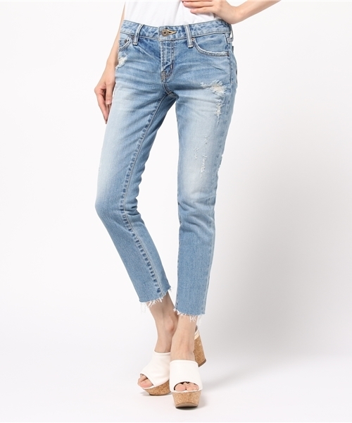 MOUSSY（マウジー）の「damage cropped Skinny（デニムパンツ・レディース・ブルー/ライトブルー・27inch/26inch/23inch/24inch/25inch）」の14枚目の写真