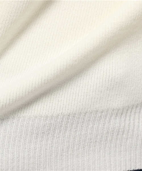 amelier MAJESTIC LEGON（アメリエルマジェスティックレゴン）の「【雑誌掲載】袖ボリュームプルオーバー（ニット/セーター・レディース・ピンクベージュ/オフホワイト/モカ/キャメル/ライトグレー/サックスブルー/ブラック/ライトピンク/アイボリー・FREE）」の16枚目の写真