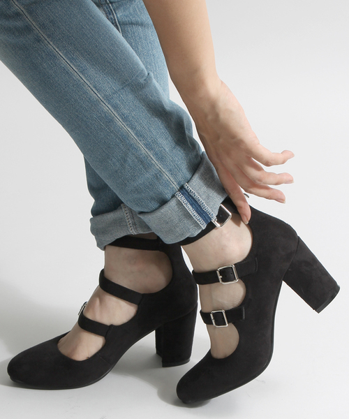 WEGO（ウィゴー）の「WEGO/3ベルトシューズ（パンプス・レディース・キャメル/パープル/ブラック/ワイン/ダークグリーン・LARGE/MEDIUM）」の2枚目の写真