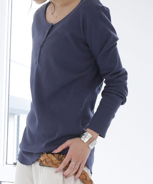 antiqua（アンティカ）の「ヘンリーネックリブロンＴ（Tシャツ/カットソー・レディース・ホワイト/オートミール/ネイビー/杢グレー/ブラック・M）」の5枚目の写真