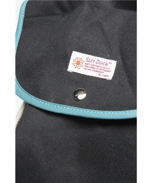 coen(コーエン)の「SUN DUCK デイパック(バックパック/リュック・メンズ・レッド/オリーブ/コバルトブルー/ネイビー/ブラック/グレー/ナチュラル/ブラウン・フリー)」の12枚目の写真