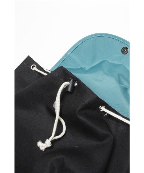 coen(コーエン)の「SUN DUCK デイパック(バックパック/リュック・メンズ・レッド/オリーブ/コバルトブルー/ネイビー/ブラック/グレー/ナチュラル/ブラウン・フリー)」の13枚目の写真