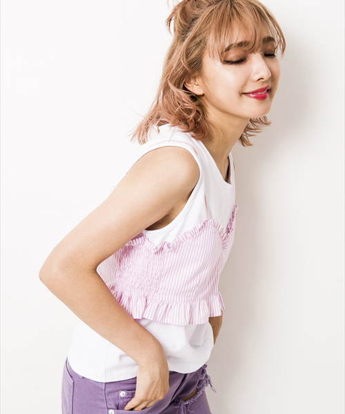 SAMANTHAVEGA(サマンサベガ)の「フリルノースリーブシャツ(S)(その他トップス・レディース・ピンク/ホワイト・MEDIUM/SMALL)」の3枚目の写真